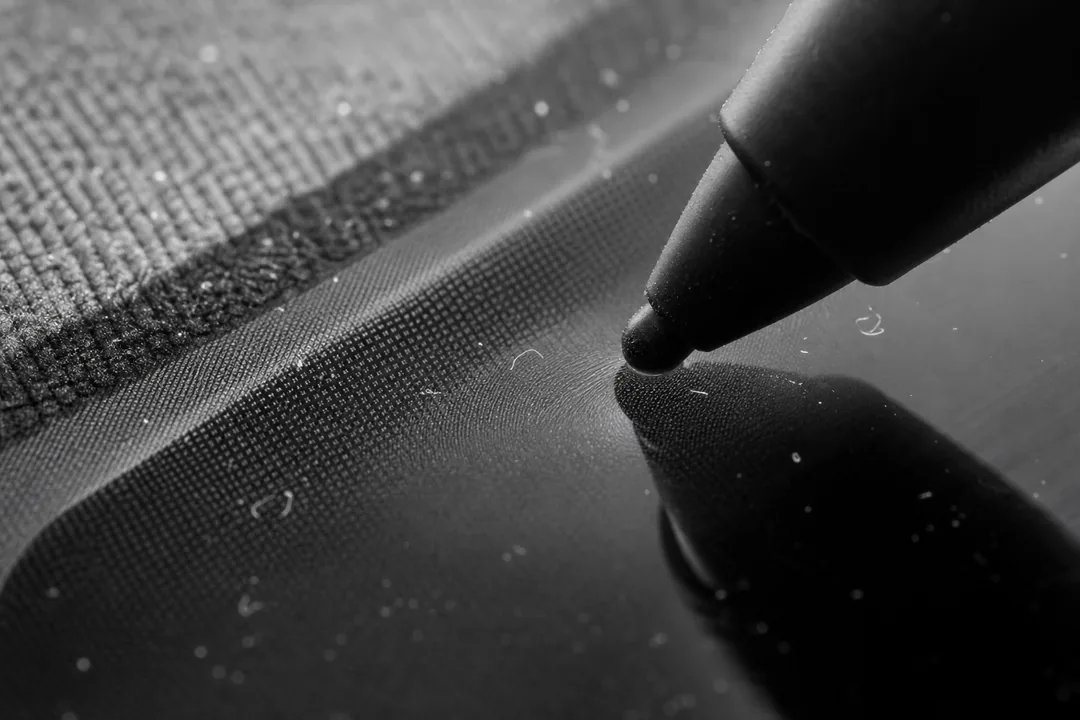 减少破绽的核心流程：从选区到融合 步骤演示，使用 Photoshop局部重绘